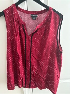 Liz Claiborne Burgundy Sleeveless Blouse with Black Trim